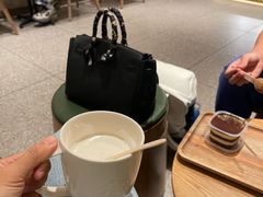 -星巴克(广州淘金路店)