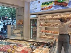 面包甜点陈列柜-嘉华饼屋(龙翔街店)