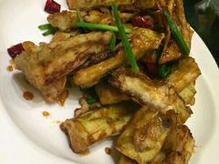 -鲁班小馆(政四街店)