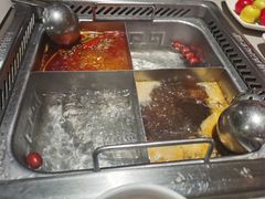 -海底捞火锅(银泰中心店)