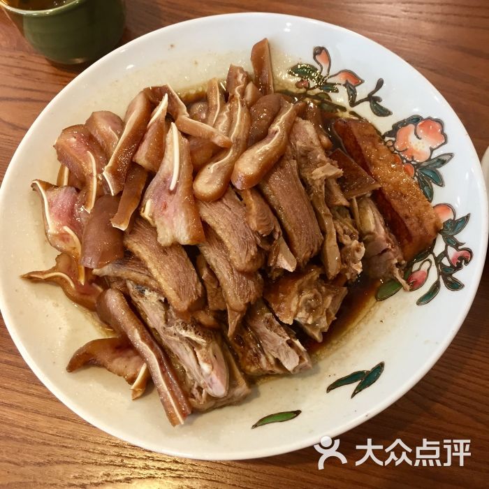 潮霸(北京市百货大楼店)图片 - 第1张