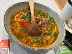 -百春原湖南牛肉粉(百联世纪店)