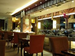 -驻马店柏林国际酒店