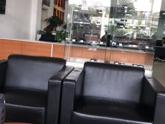 -北京京宝行宝马4S店(闵庄路店)