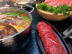 -鹿鸣山草本茶香火锅(园西路店)