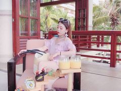 餐具摆设-亚龙湾喜来登·美景台大堂吧