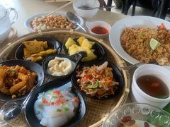 -啰啰冰屋(景洪总店)