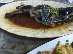 -四川小胡子海鲜(丁村万人海鲜广场店)