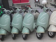 -小牛电动体验·租电动车(德胜门店)