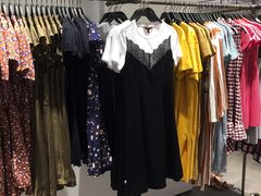 -URBAN REVIVO(荟聚中心店)