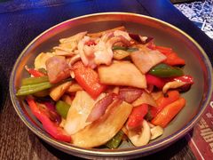 -钳真多钓虾馆·小龙虾海鲜烧烤(九六广场店)