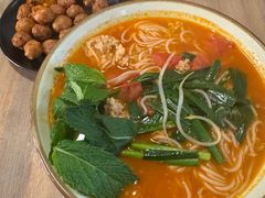 -叁窝雀·云南小锅米线(万象汇店)