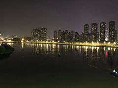 -南京眼步行桥
