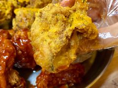 -BHC炸鸡(明洞总店)