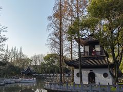 -汇龙潭