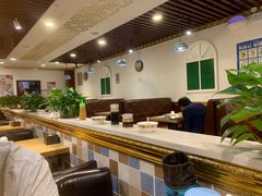 -巴依兄弟西域美食(机场店)