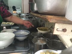 -胖子馄饨坊(天目大厦东南)