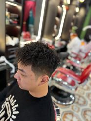 -豪帅男士理容馆