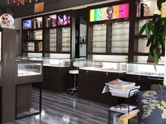 -视野联行眼镜蔡司·依视路官方授权店(顺城店)