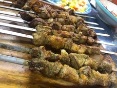 -乡村馕坑肉·烧烤·新疆菜·本地人更爱吃(阿勒泰首店)