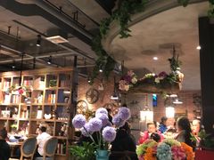 -屋顶花园餐厅(步行街老地王大厦店)
