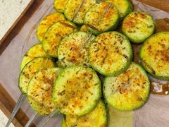 小瓜-白仁仔· 活烤海鲜 宵夜(豫园店)