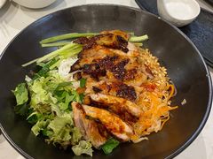 -美奈小馆·越南料理(中航城君尚购物中心店)