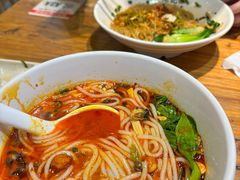 -湘人龙记老长沙米粉(鸟巢店)