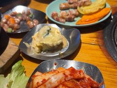 -唯成•韩国炭火烤肉 유성고기