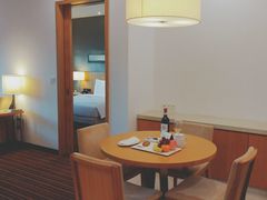 -深圳机场凯悦嘉轩酒店