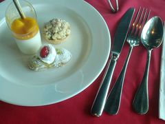 -澳门旅游塔360°旋转餐厅(南湾湖广场店)