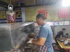 -新疆风味冷水鱼庄(友谊峰路店)