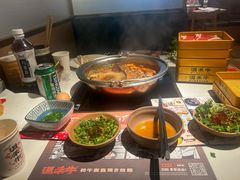 -温禾牛·和牛寿喜烧自助火锅(恒基名人店)
