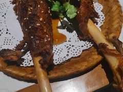 -丁里羊肉小镇(天鹅湖总店)