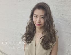 -Godhands美发设计沙龙