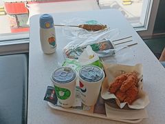 -德克士(亚中商城店)