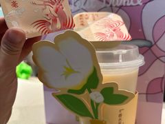 -奈雪的茶(M+世纪都会广场店)