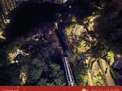 -山顶缆车