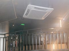 -云晓光头烧烤吧(盛夏店)