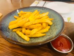 -花十悦·鲜花咖啡餐厅(振业城一期店)