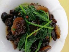 -一家人剪刀面(海伦国际店)