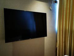 -怡莱酒店(上海大学店)