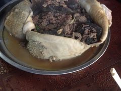 石烹羊肉-达老餐厅