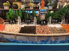 -领鲜活海鲜榴莲自助火锅(东门店)