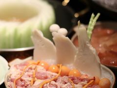 -得意咚瓜·顺德鱼生·冬瓜火锅(深圳首店)