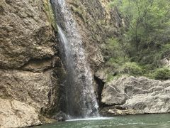 -龙潭大峡谷