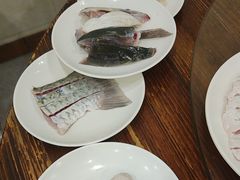 -正能量脆肉鲩火锅