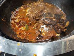 -咱屯子铁锅炖(洪楼店)