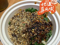 -洱火云南酸菜牛肉火锅(石景山当代商城店)