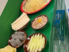 -扎起市井老火锅(乐山总店)